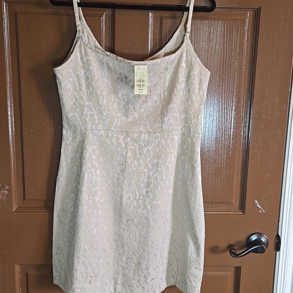 Express-Tan textured short dress with thin straps Sz 13/14 NWT.